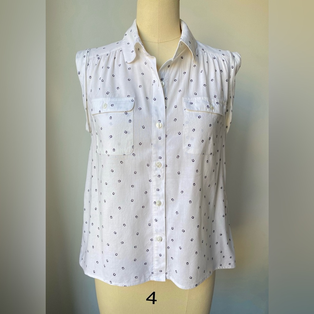 Levi's White Cotton Blend Horseshoe Western Sleeveless Blouse